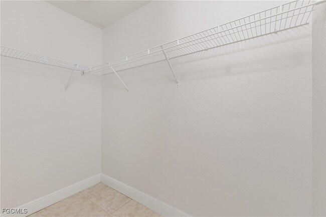 Photo - 152 NW 6th Ave