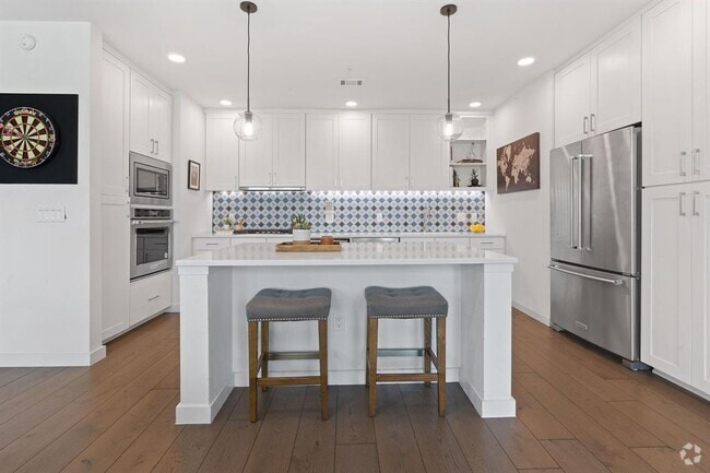 Building Photo - 900 S 1st St Unit 301 Rental