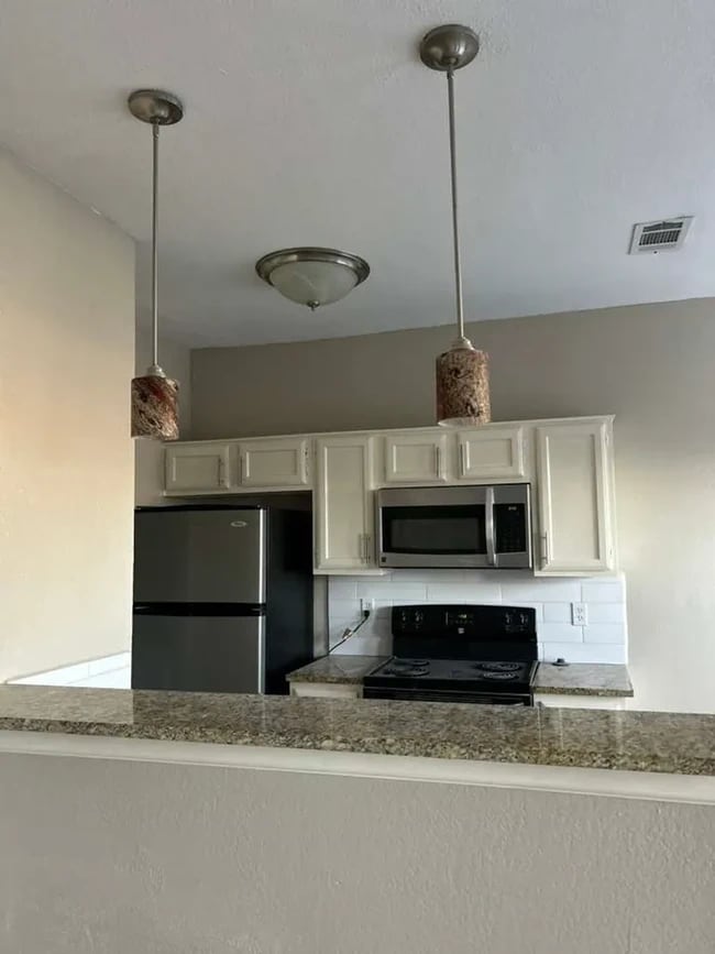 Photo - 4113 Esters Rd Unidad 604 C