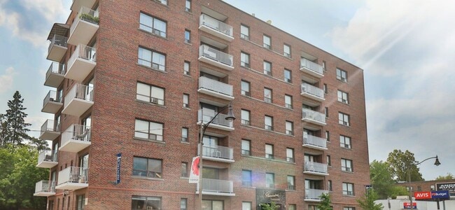 Glencairn Garden Apartments