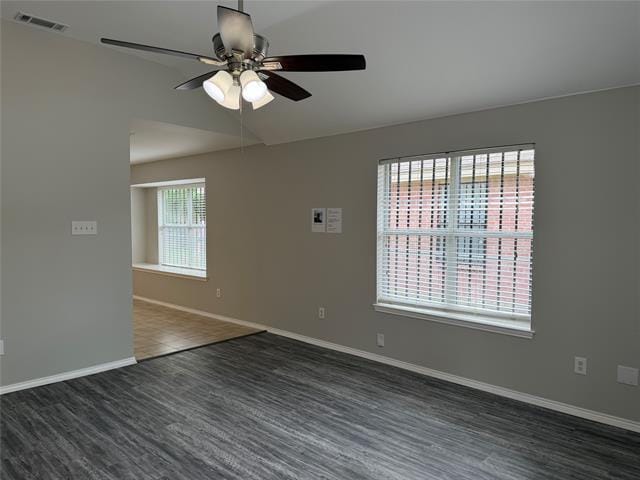 Photo - 3332 Navaro St