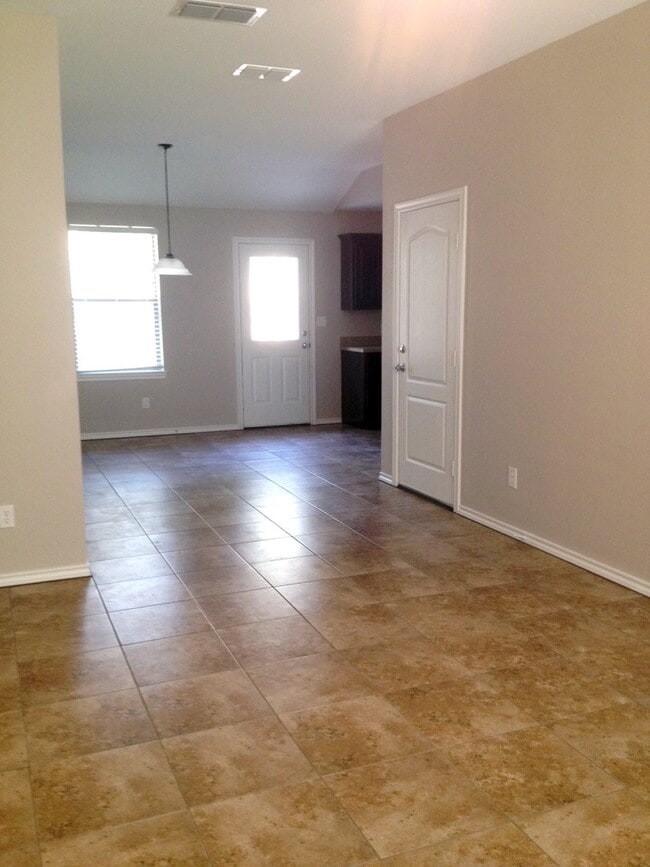 Photo - Coming Soon: 2 Bedroom Duplex for Rent in Lindale! Unit 17012 Loring Ln