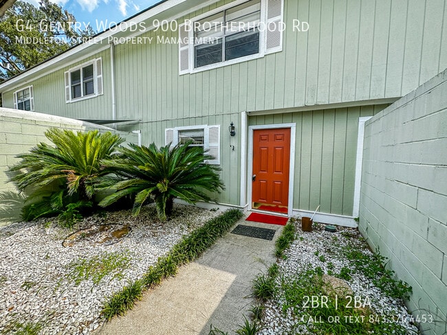 Photo - 900 Brotherhood Rd