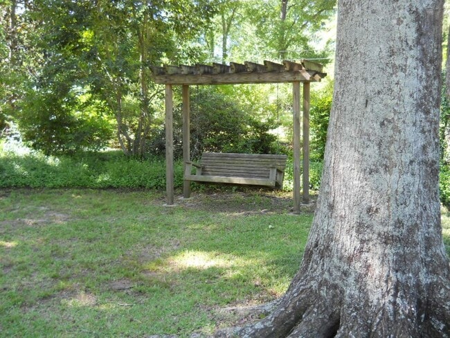 Photo - 620 Nelson Dr