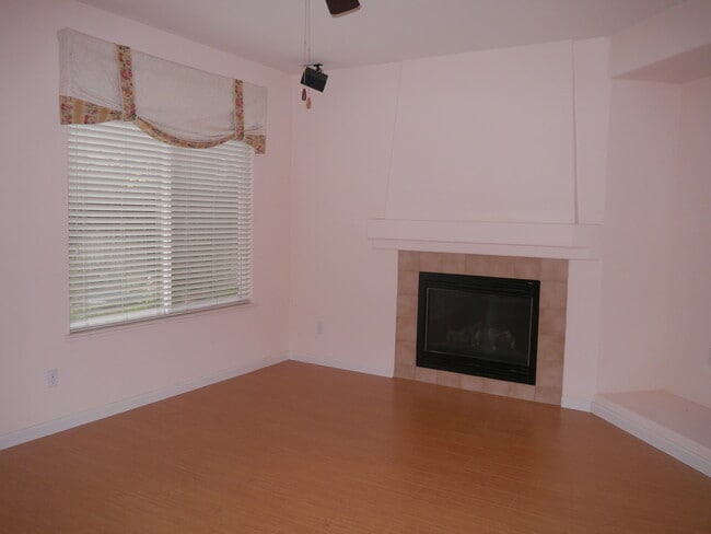 Photo - Excellent 2 Story House