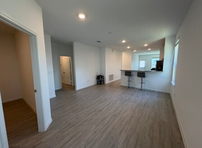 Photo - 23415 Wagon Cart Rd