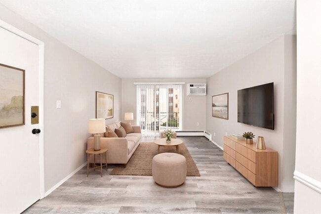 Photo - Valley Point Apartments