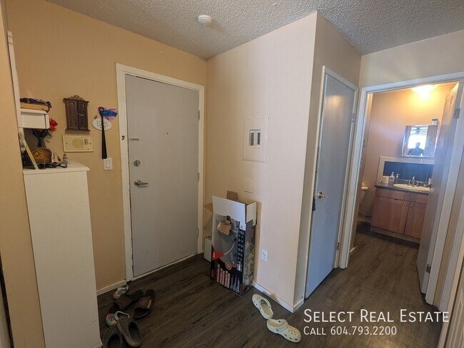 1755 No 9 Highway317 Unit 317