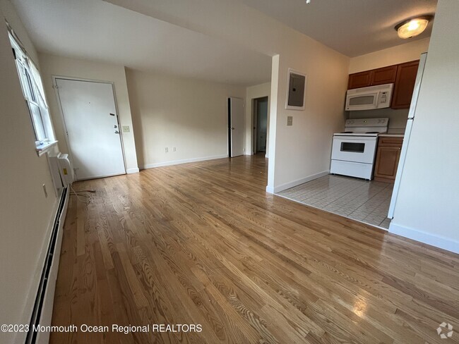 Building Photo - 1515 Allen Ave Rental