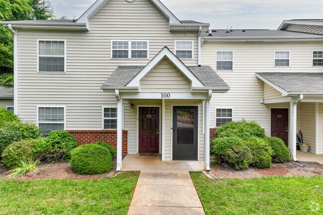 Entrance - Griffith Commons