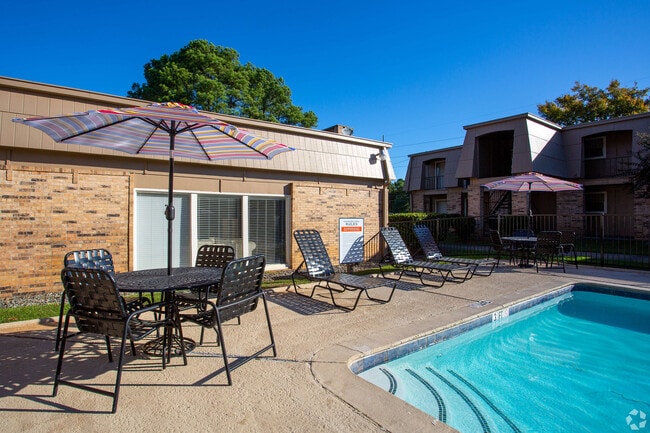 South Pointe Apartments