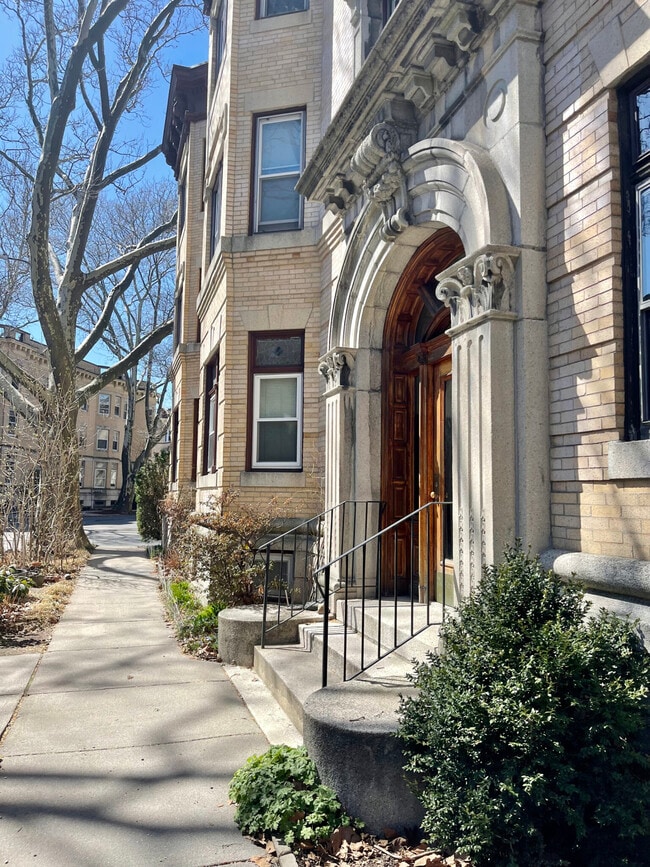 25 Parkman St Unidad 1