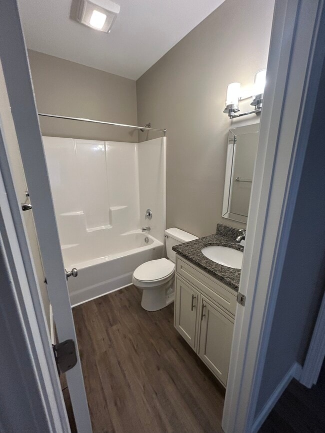 Photo - 108 Briar Ln