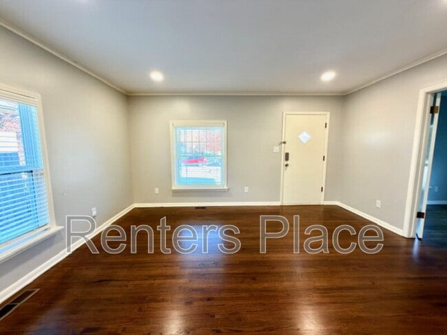 Photo - 1528 S St Louis Ave