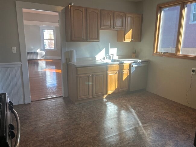 Photo - 25 Bradwood St Unit 1