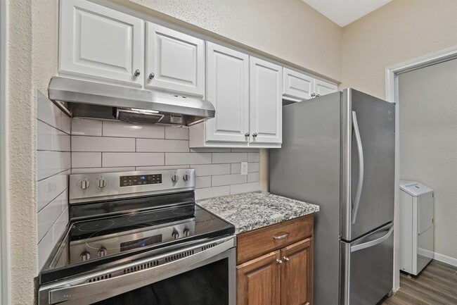 2400 N Braeswood Blvd Unit 111