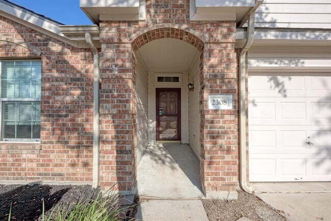 Photo - 2308 John Tee Dr