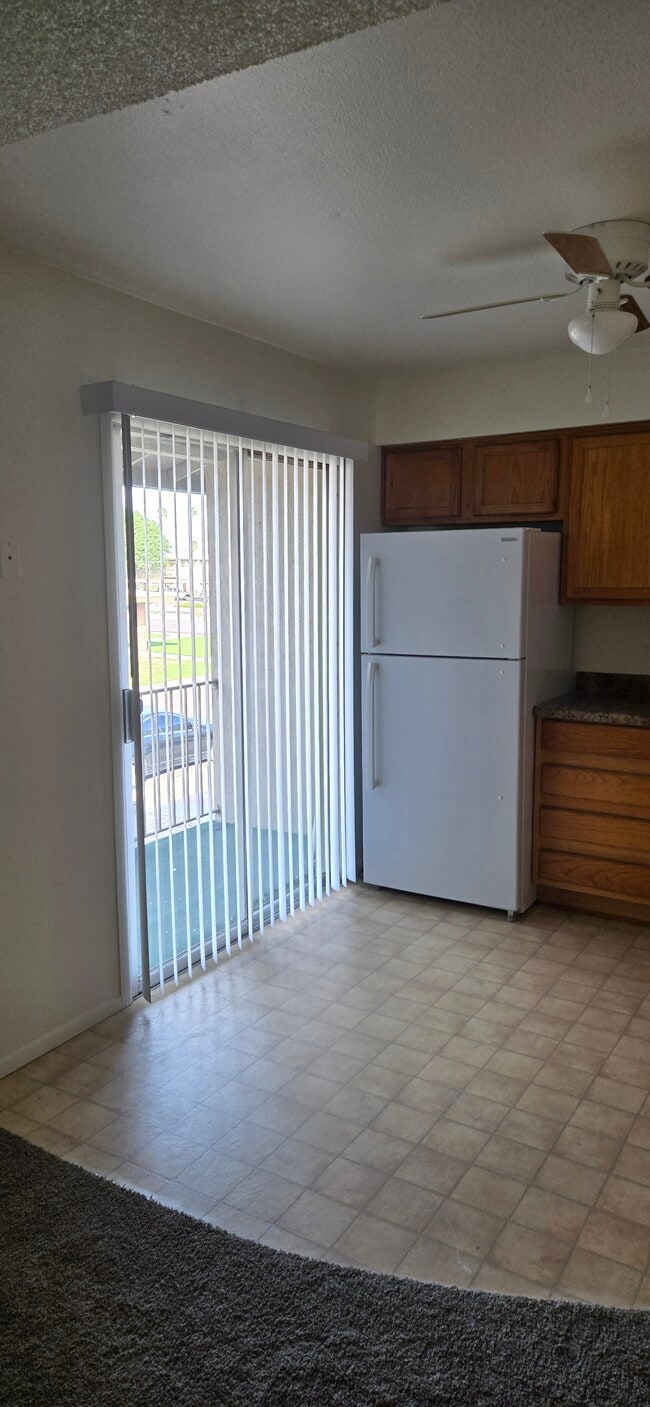 Photo - 7913 E Kimsey Ln Unit A