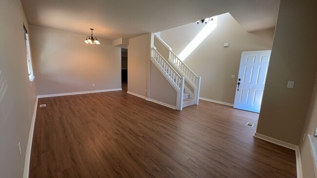 Photo - 5363 Kali St SE
