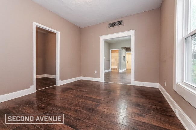 Photo - 61 S 11th St