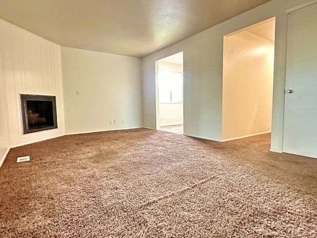 Photo - 2175 S 300 E