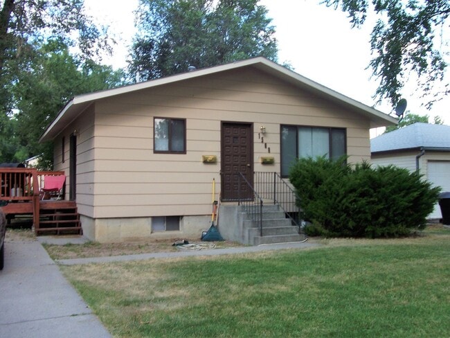 Building Photo - l1508 Unit 1508.5 Rental