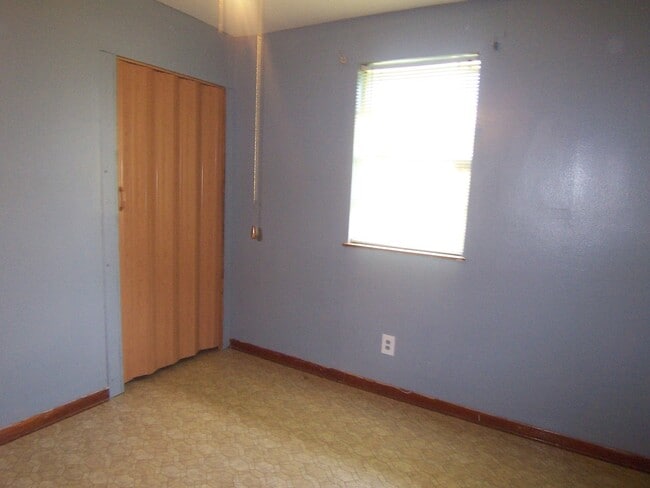 Photo - 3226 Olcutt St