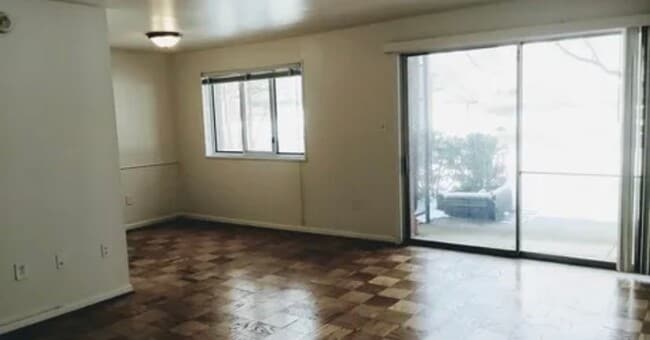 Photo - 10312 Rockville Pike Unit 101