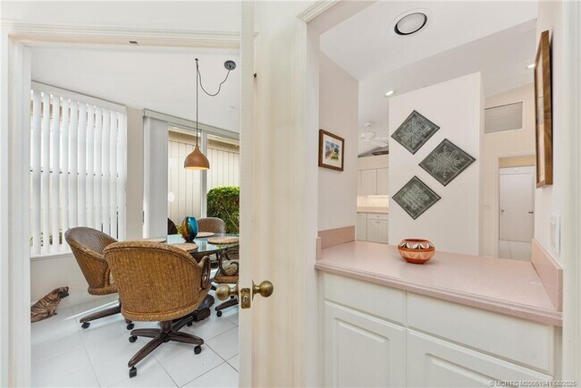 Photo - 2201 NW Seagrass Dr
