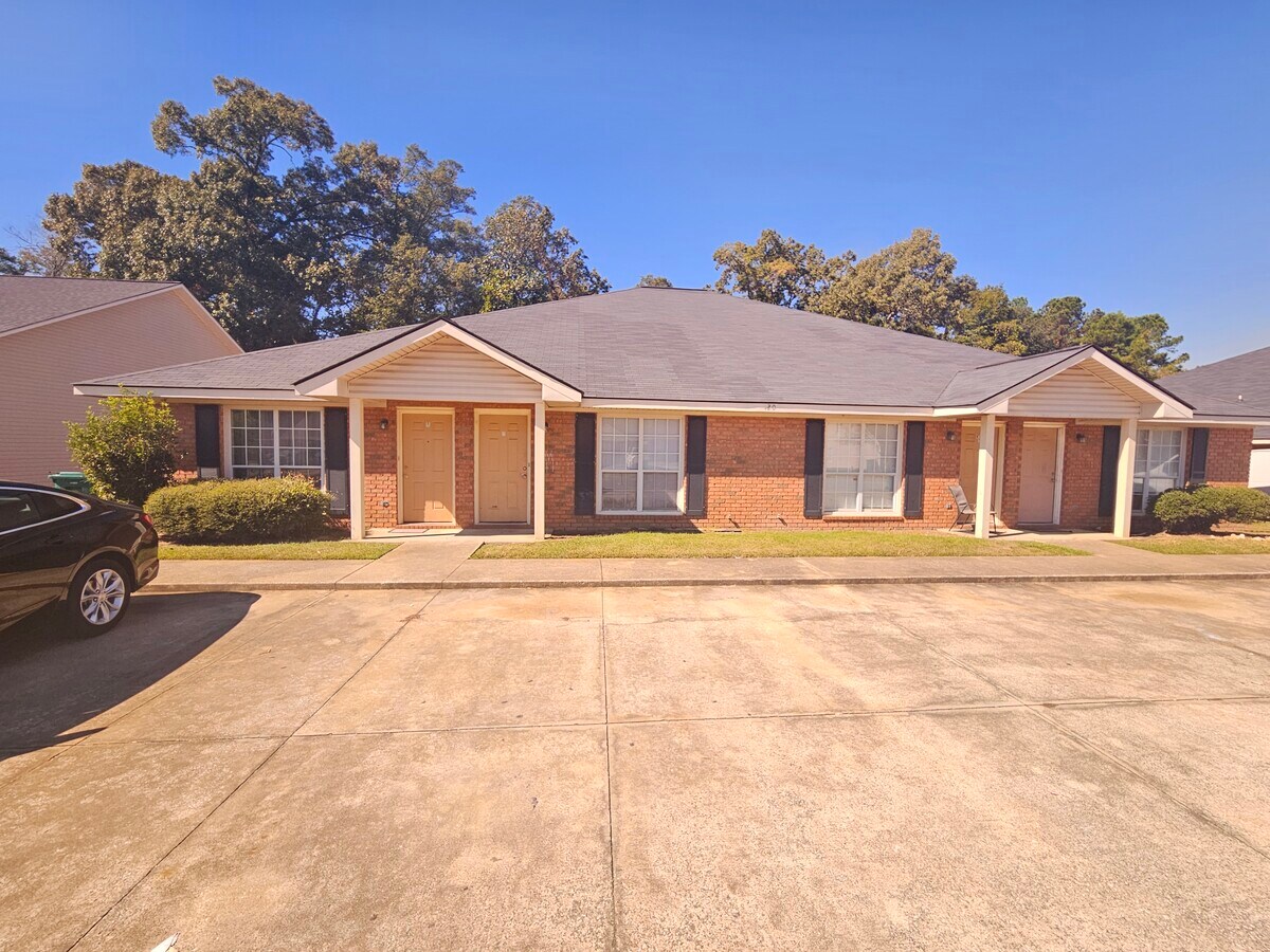 Photo - 120 Winding Way Unidad B