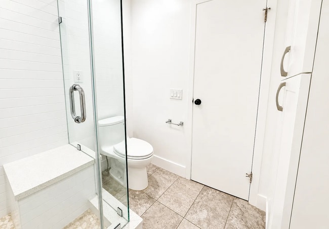 6986 Elegance Ct
