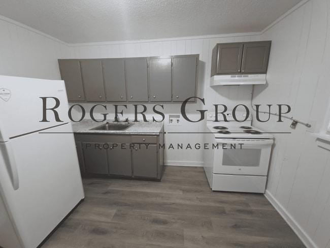 Photo - #450 - 106-108 Carter St Duplex Unit 108 Carter St