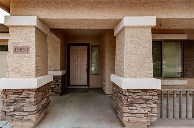 Photo - 17571 W Eugene Ter