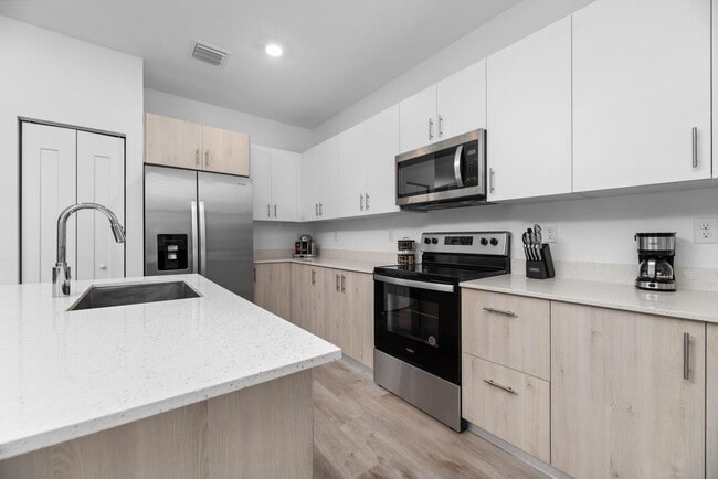 Photo - 712 Del Vista Rd