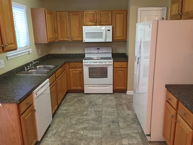 Photo - 34 Old Farm Rd