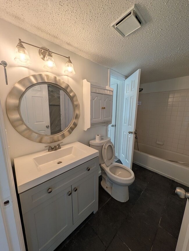 Photo - Renovated 3BR with Large Fenced Yard and Lots of Light