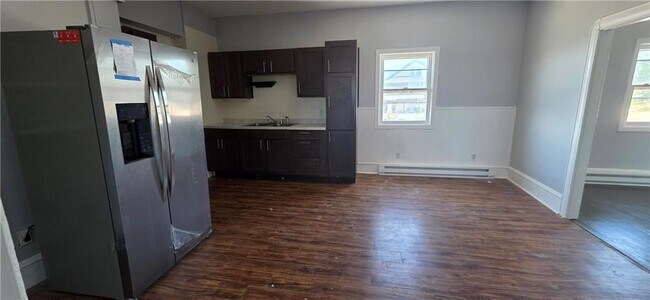 Photo - 62 Main Rd Unit 2