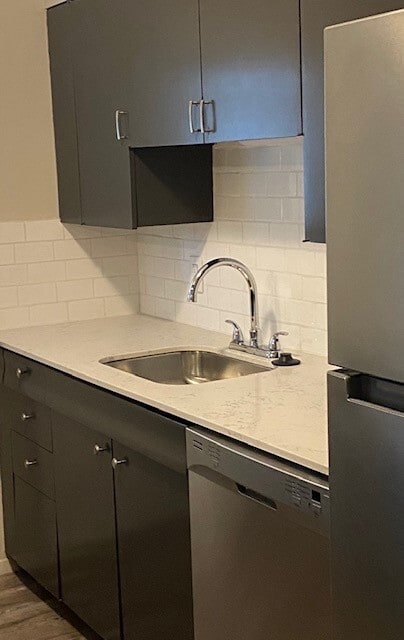 District 52 Apartments