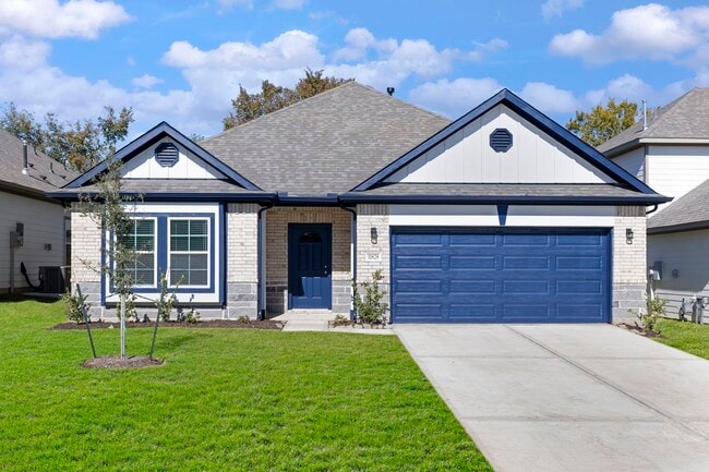 Building Photo - 11828 Whirlaway Dr