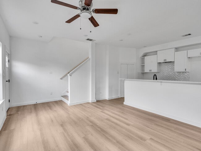 Photo - 8627 Homewood Ln