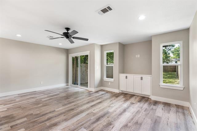 Photo - 1604 W Johnson St