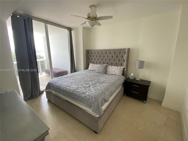 Photo - 18201 Collins Ave Unit 708