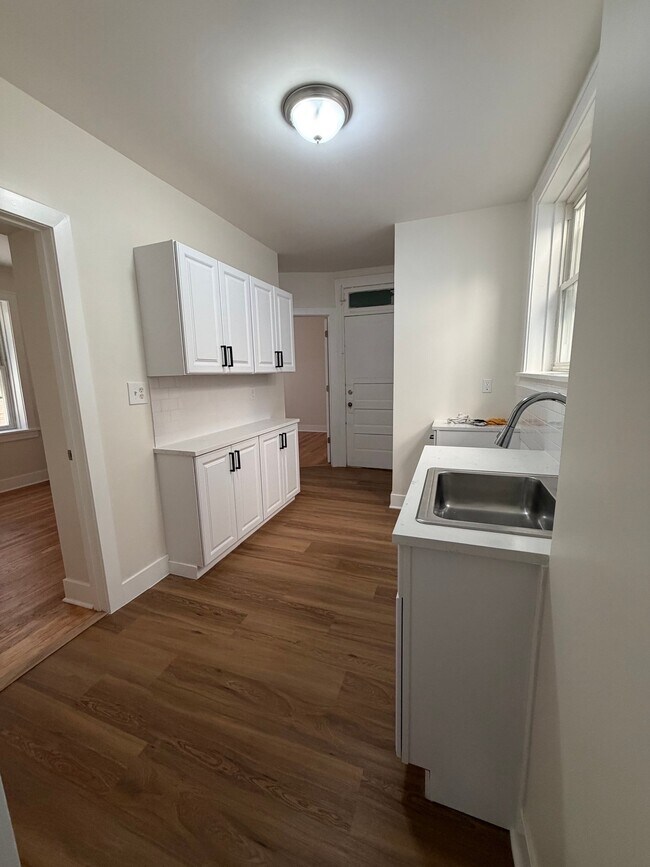 Photo - 4154 N Mozart St Unit F