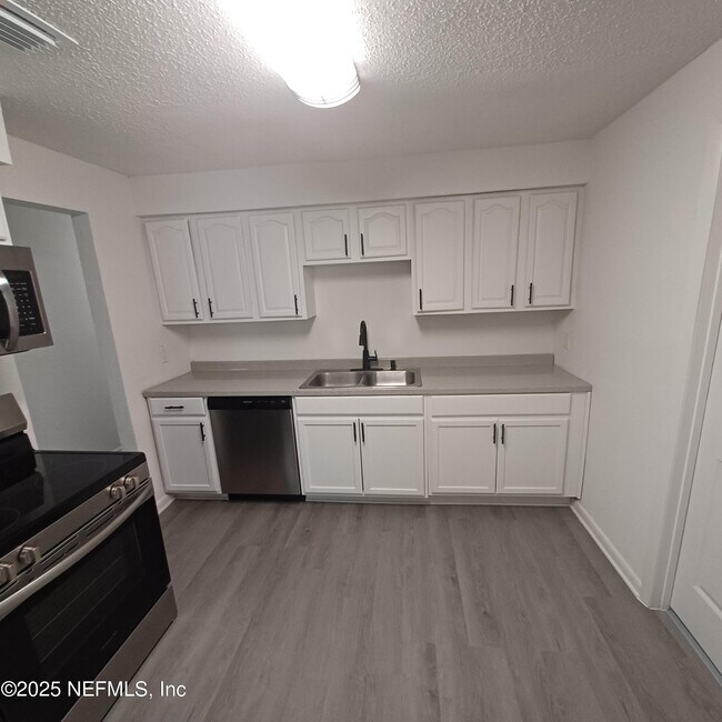 Photo - 5979 Martin Luther King Dr