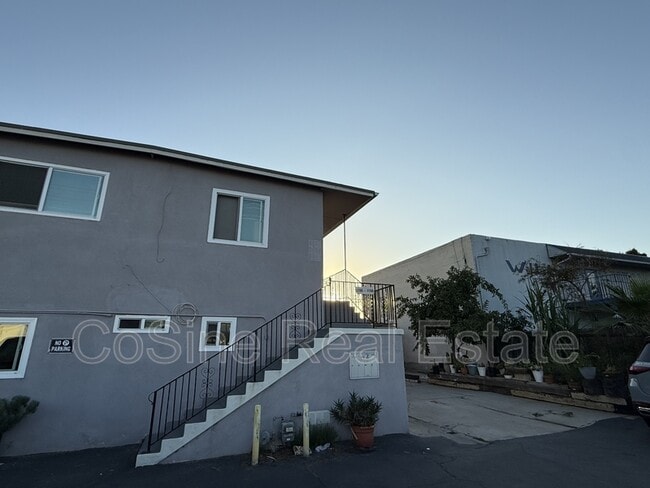 Building Photo - 1706 D Ave Rental
