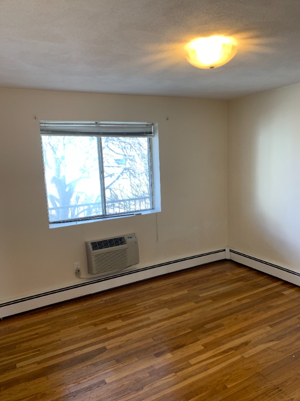 Photo - 77 Pitman St Unidad 201