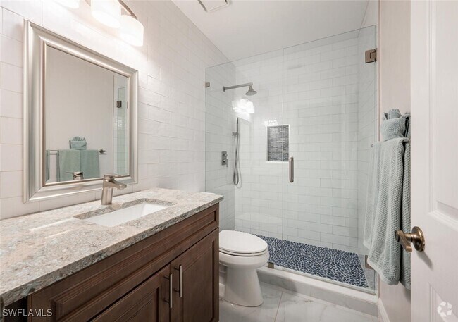 Building Photo - 624 Lambton Ln Rental