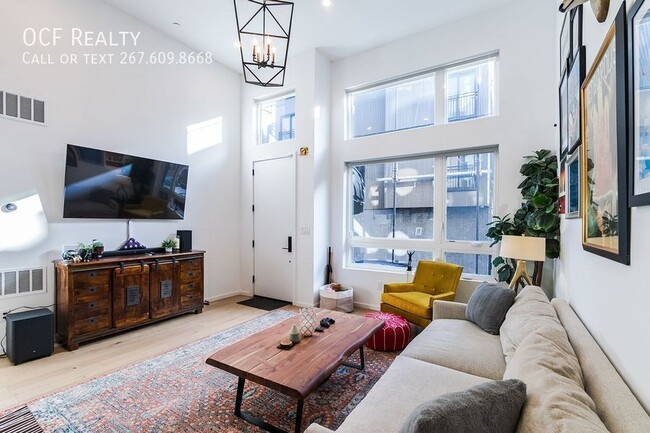 Photo - 1705 Annin St