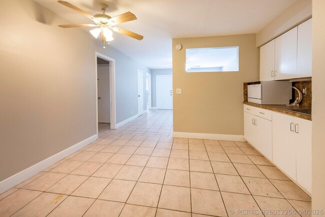 1108 NW 5th Ave Unit 2