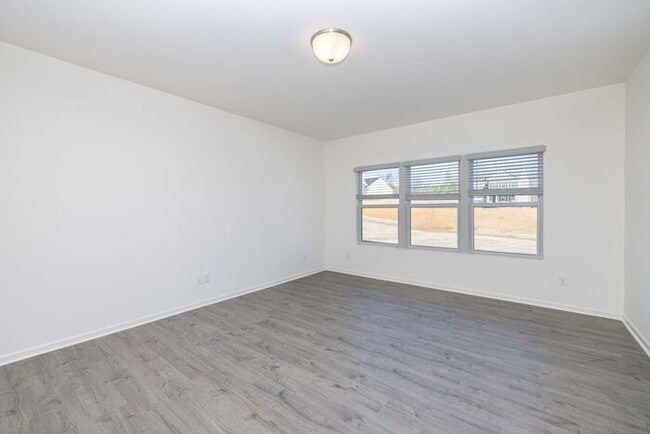 Photo - 4 Bedroom Home Piedmont School District - AVAILABLE FEBRUARY 2026